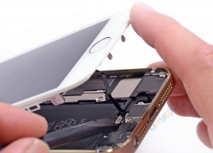 Apple iPhone 5S Batarya (Pil) Değişimi