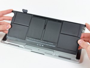 Macbook Air Batarya Değişimi